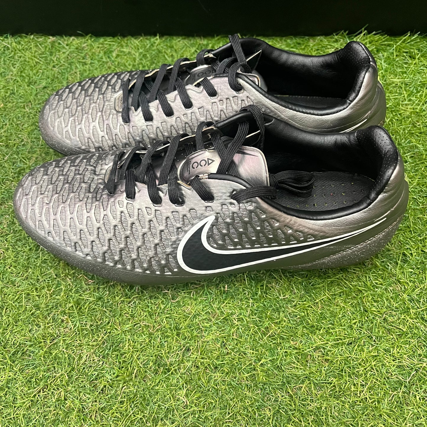 25.5 cm Used Goods中古スパイクMagista Opus HG-E