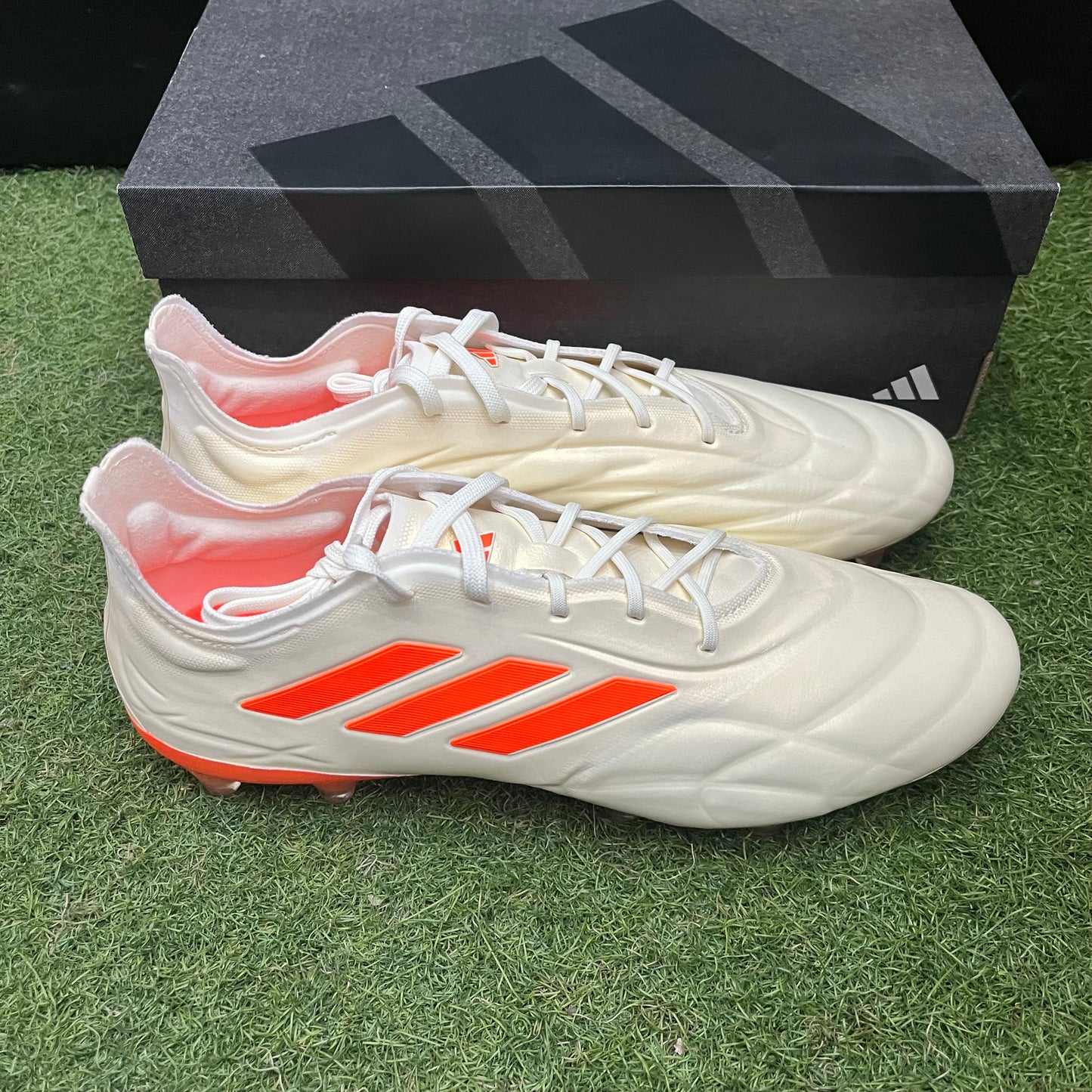 Copa pure.1 FG HQ8903 コパピュア