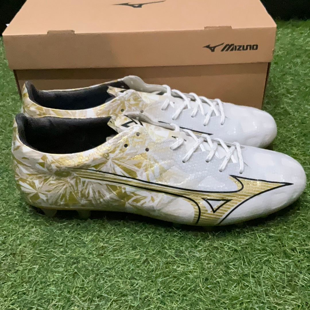 日本未発売 Mizuno α Elite AG P1GA246350