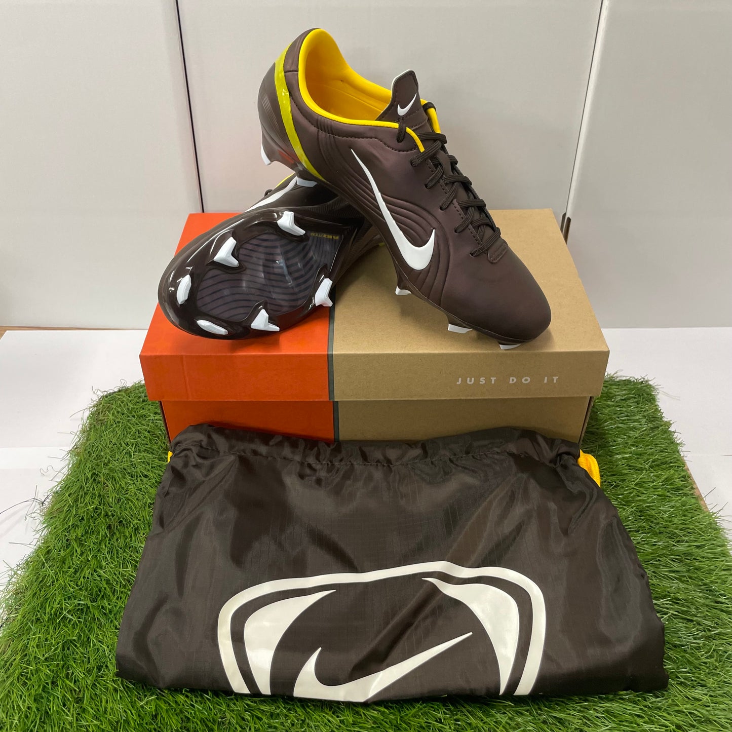 マーキュリアル ヴェイパー 1 RGN SE FG HV0888 200