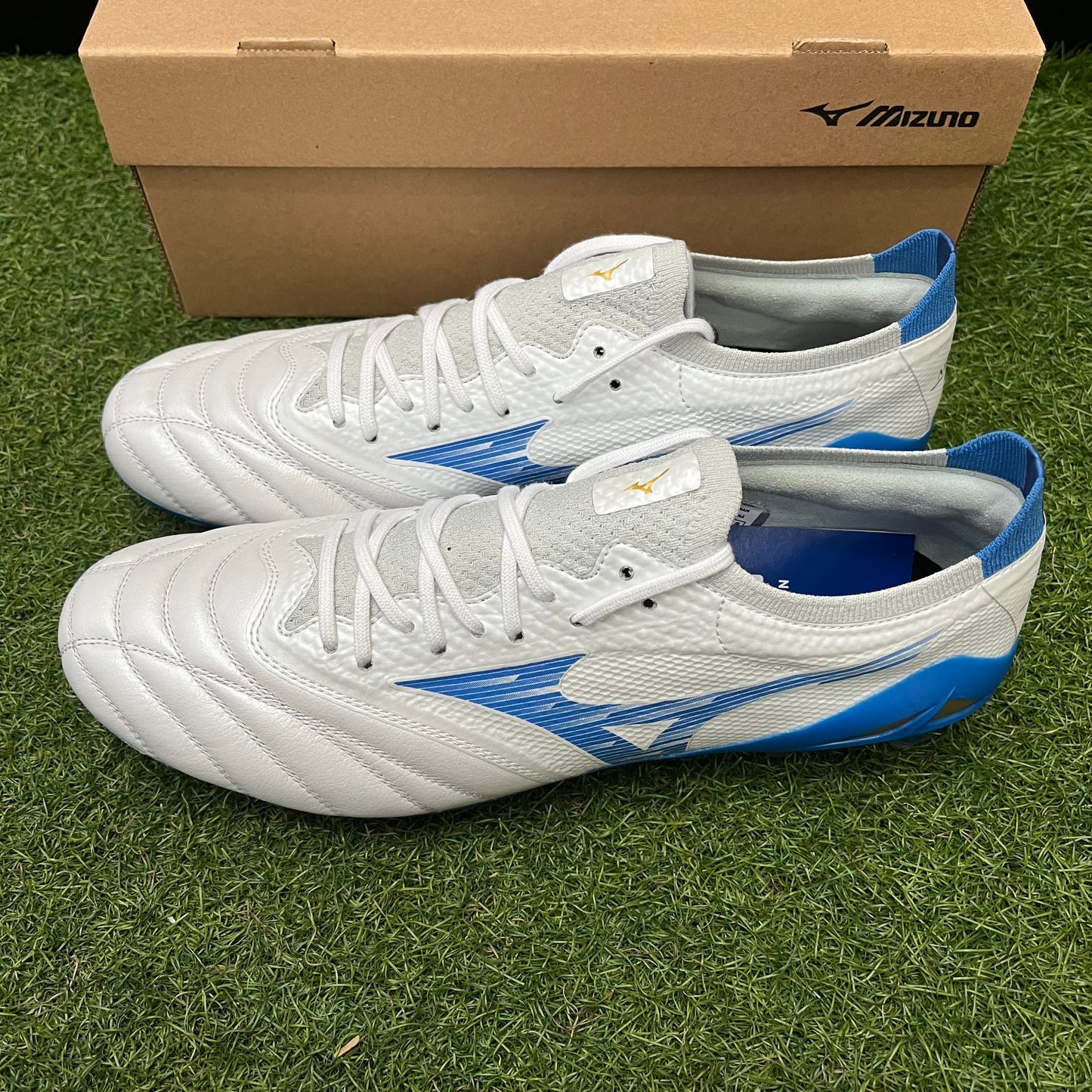日本未発売 モレリアネオ4 β Elite P1GA244225 morelia neo 4 MUGEN Pack ムゲンパック