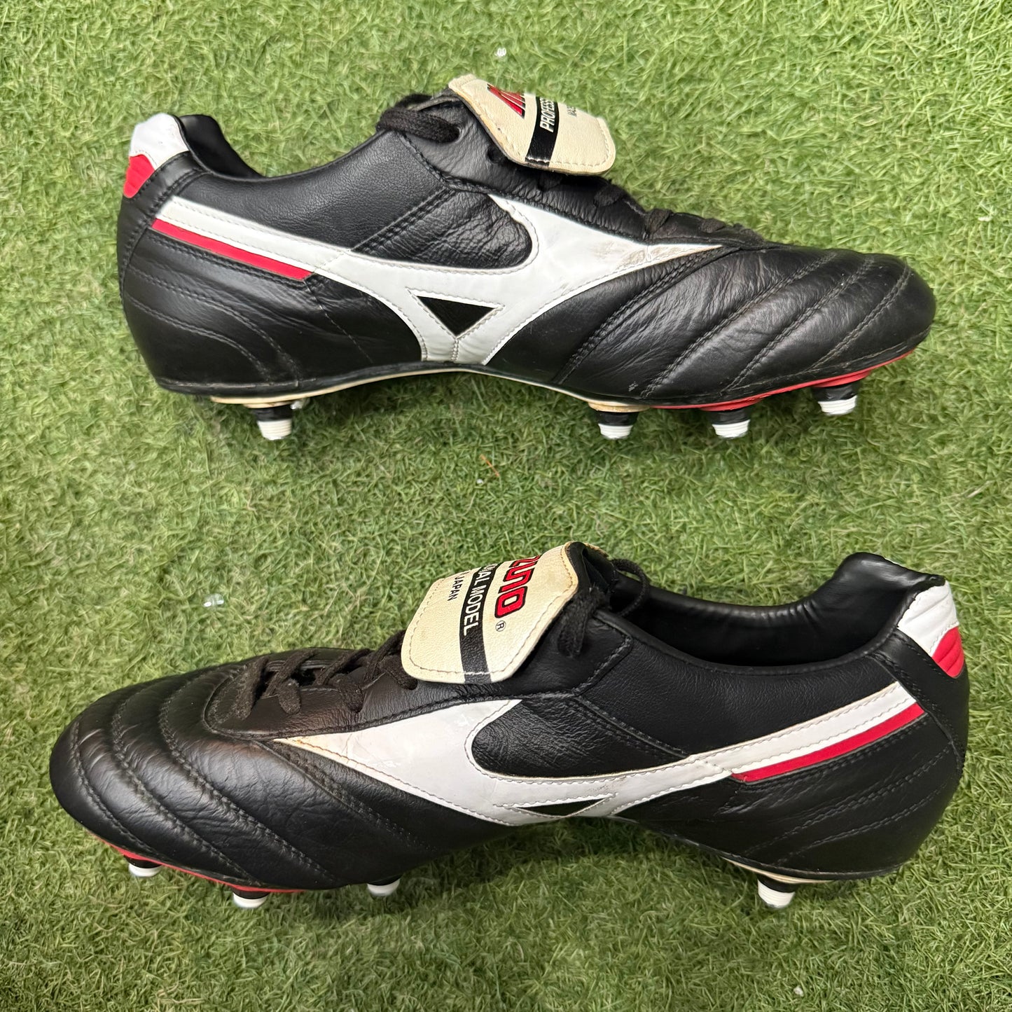 27.0 Used Goods中古スパイク Morelia2 SG