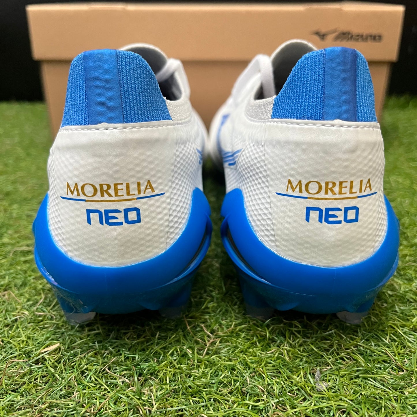 日本未発売 モレリアネオ4 β Elite P1GA244225 morelia neo 4 MUGEN Pack ムゲンパック