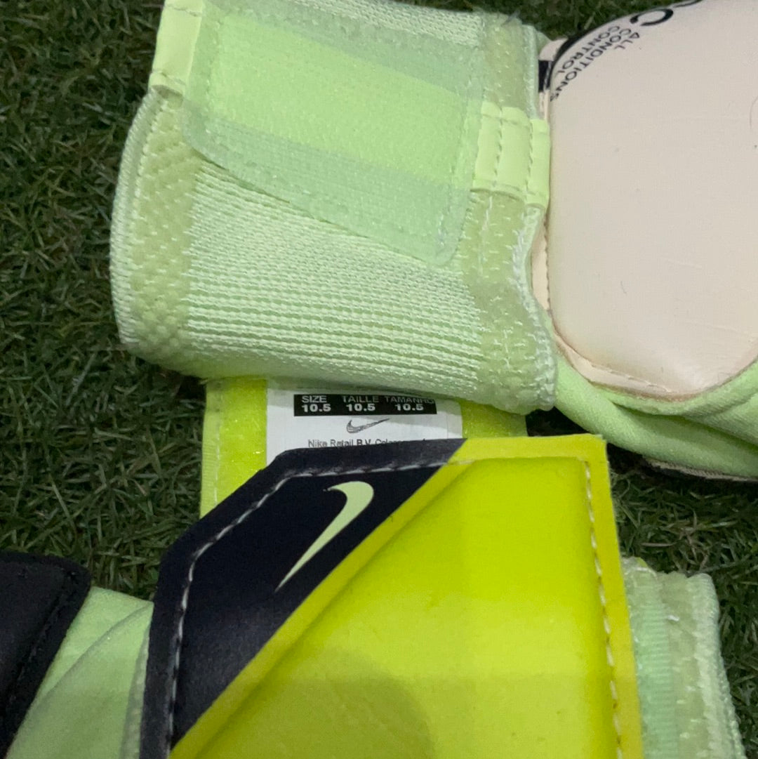 日本未発売カラー ヴェイパーグリップ3CN5650 015 Vapor Grip 3