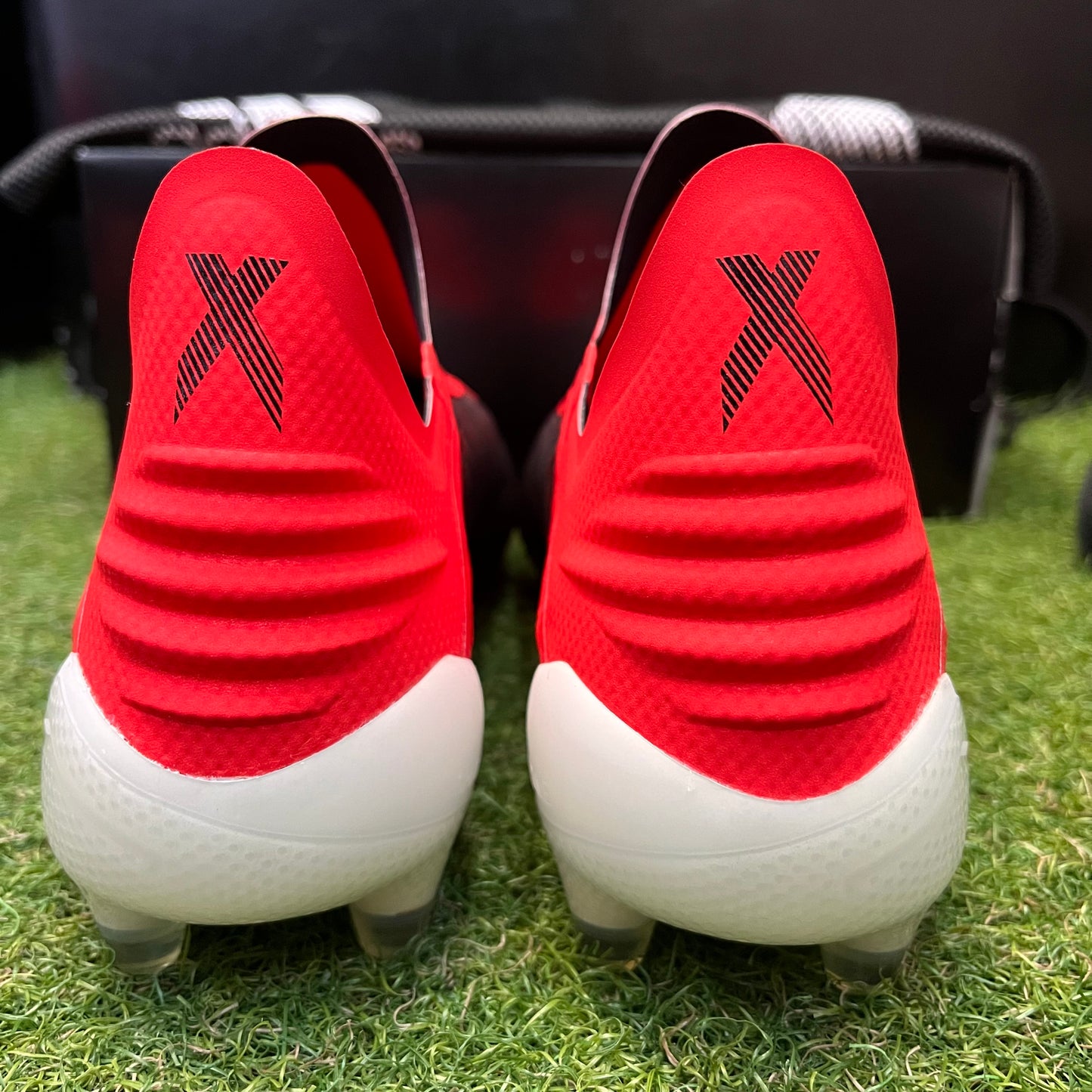 X 18+ FG BB9335