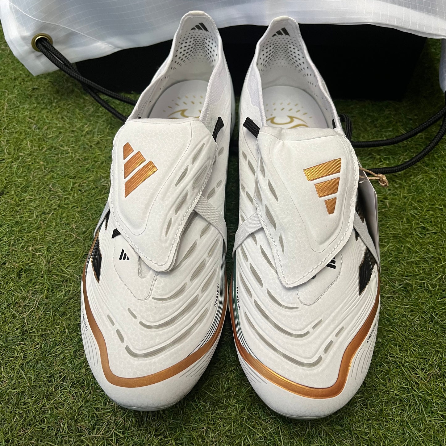 Predator Elite FG FT TEAMGEIST プレデター JP5730 ロングタン