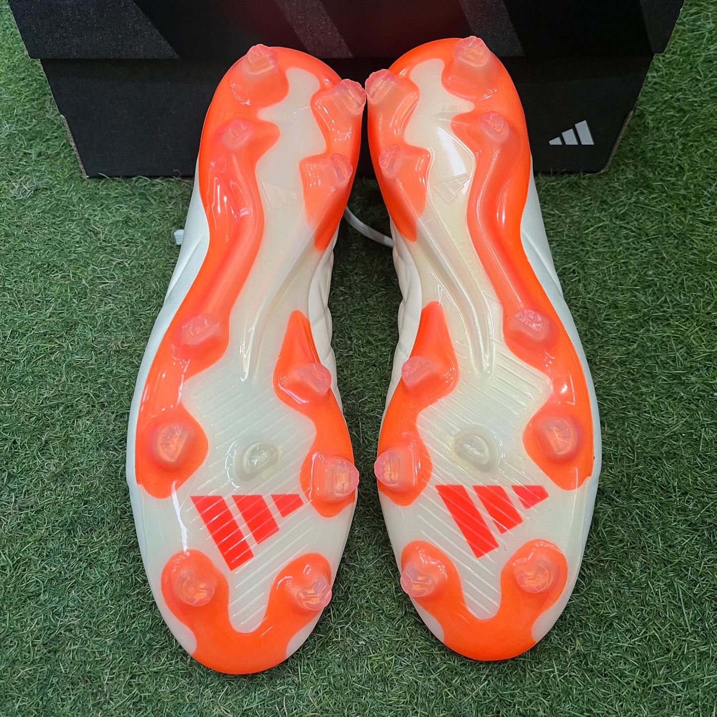 Copa pure.1 FG HQ8903 コパピュア