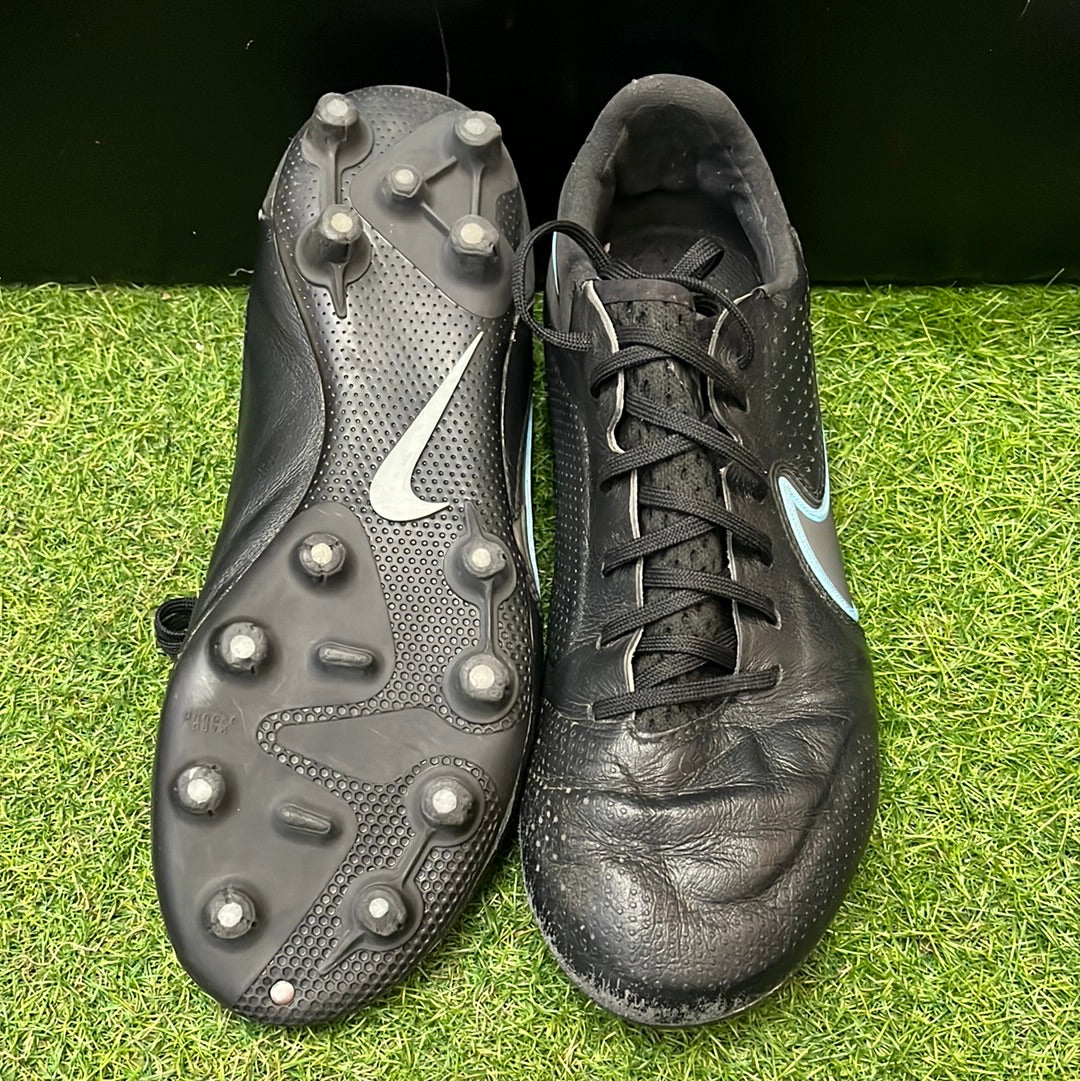 26.0 Used Goods中古スパイクTiempo Legend 9 HG