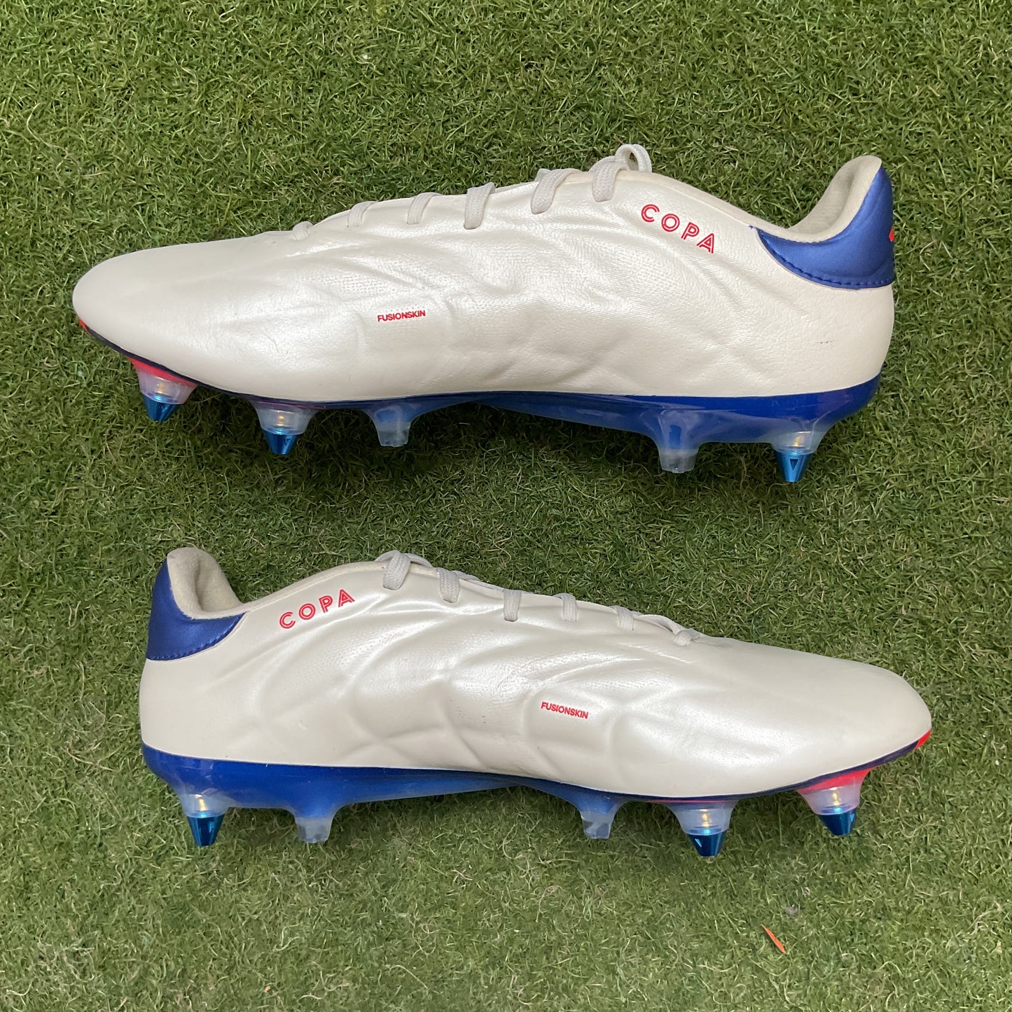 【箱無し】COPA PURE 2 MIX 26.0 IG8694