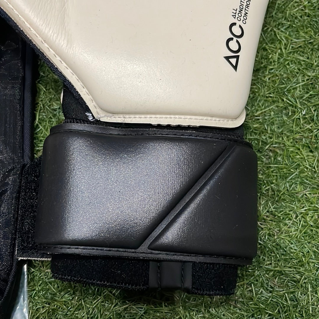 日本未発売 ヴェイパーグリップ3FB2999 011 Vapor Grip 3