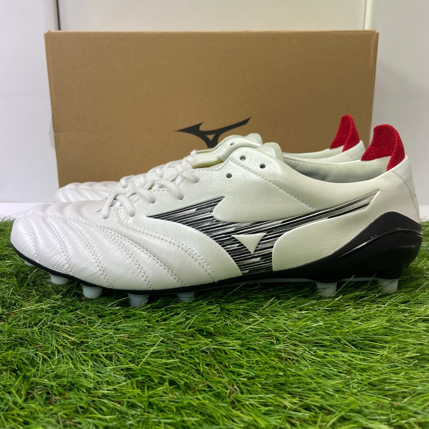 日本未発売 モレリアネオ4 エリート AG P1GA253309 Morelia Neo4 elite ag