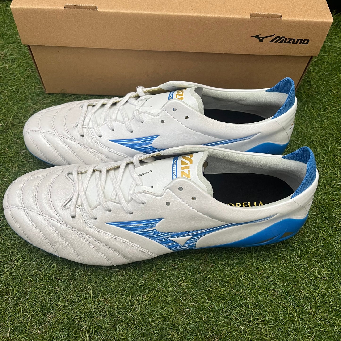 日本未発売 モレリアネオ4 エリート P1GA243225 Morelia Neo4 elite MUGEN PACK