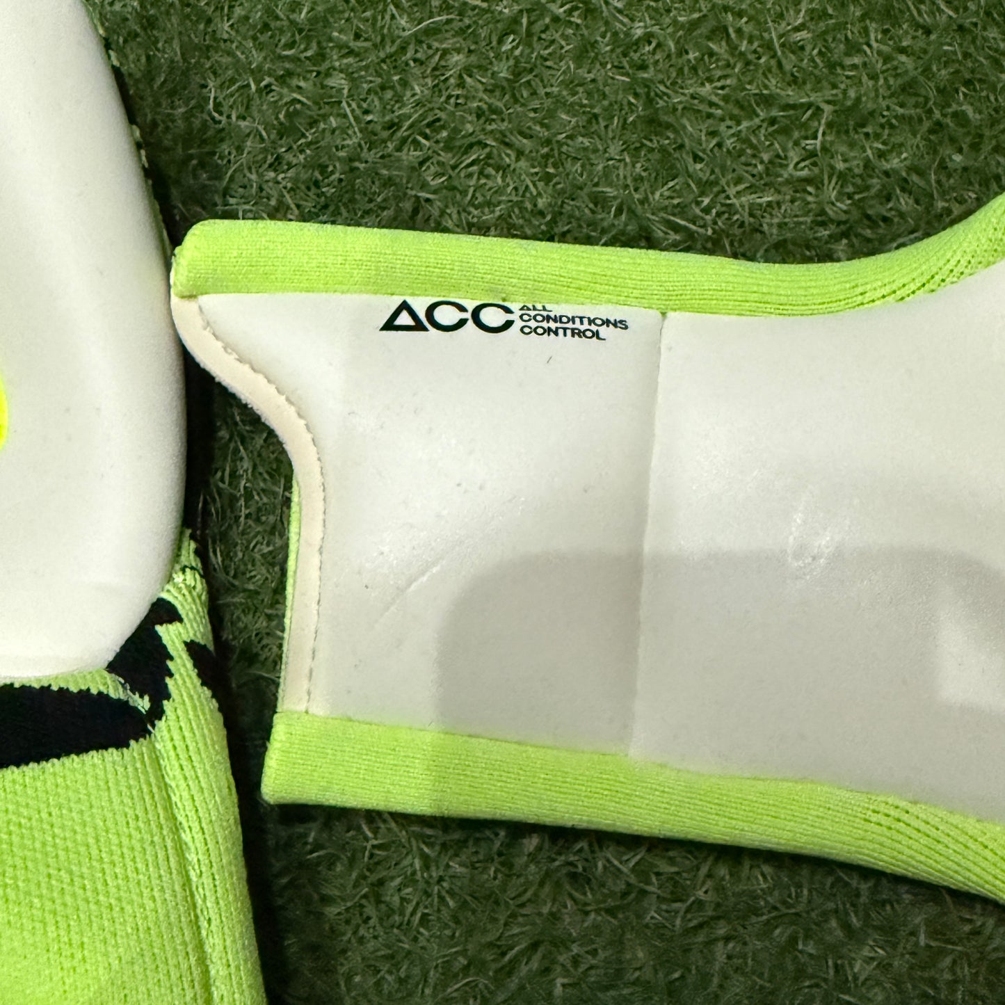 Vapor Dynamic Fit HQ0259 702