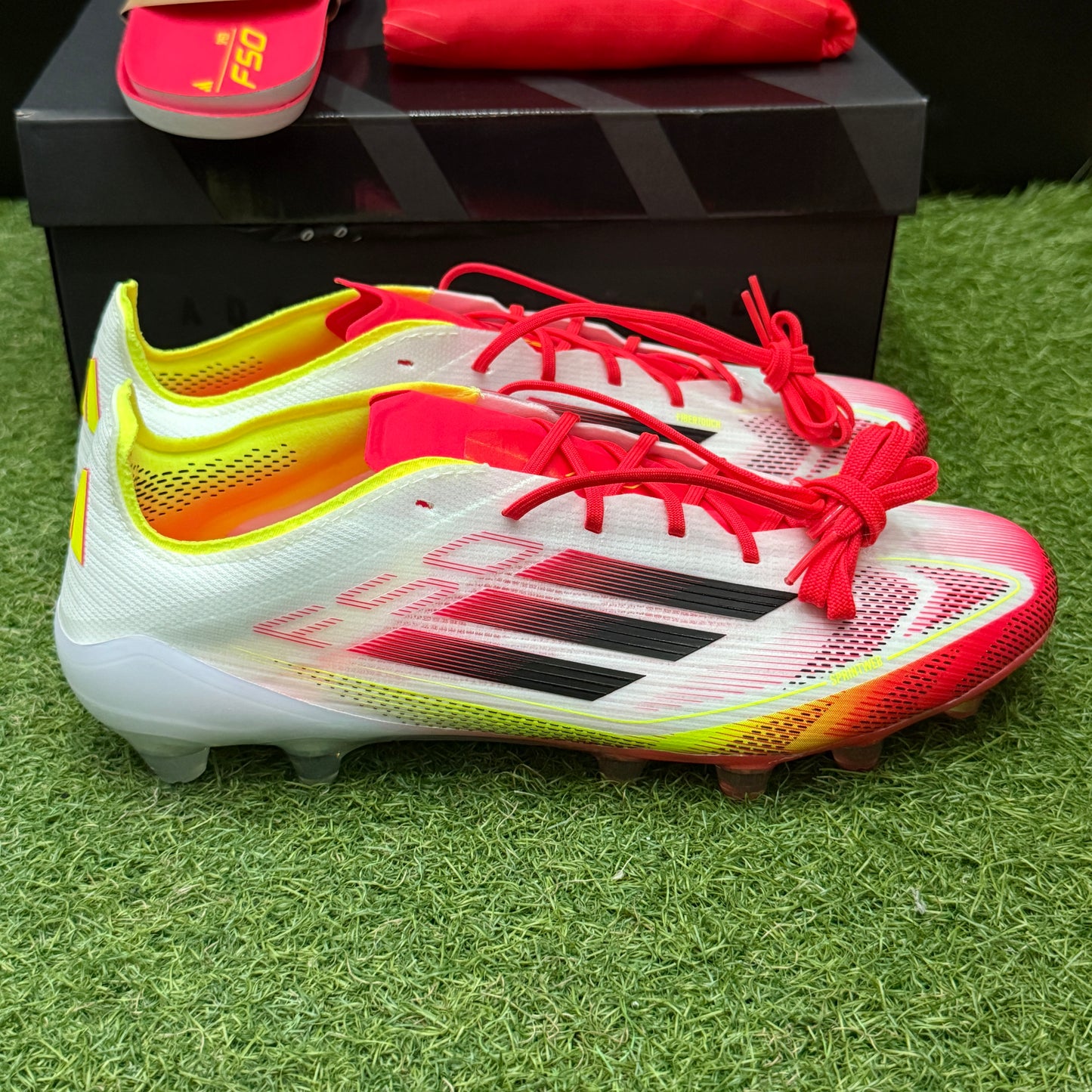 F50 ELITE HG/AG JAPAN IE1282
