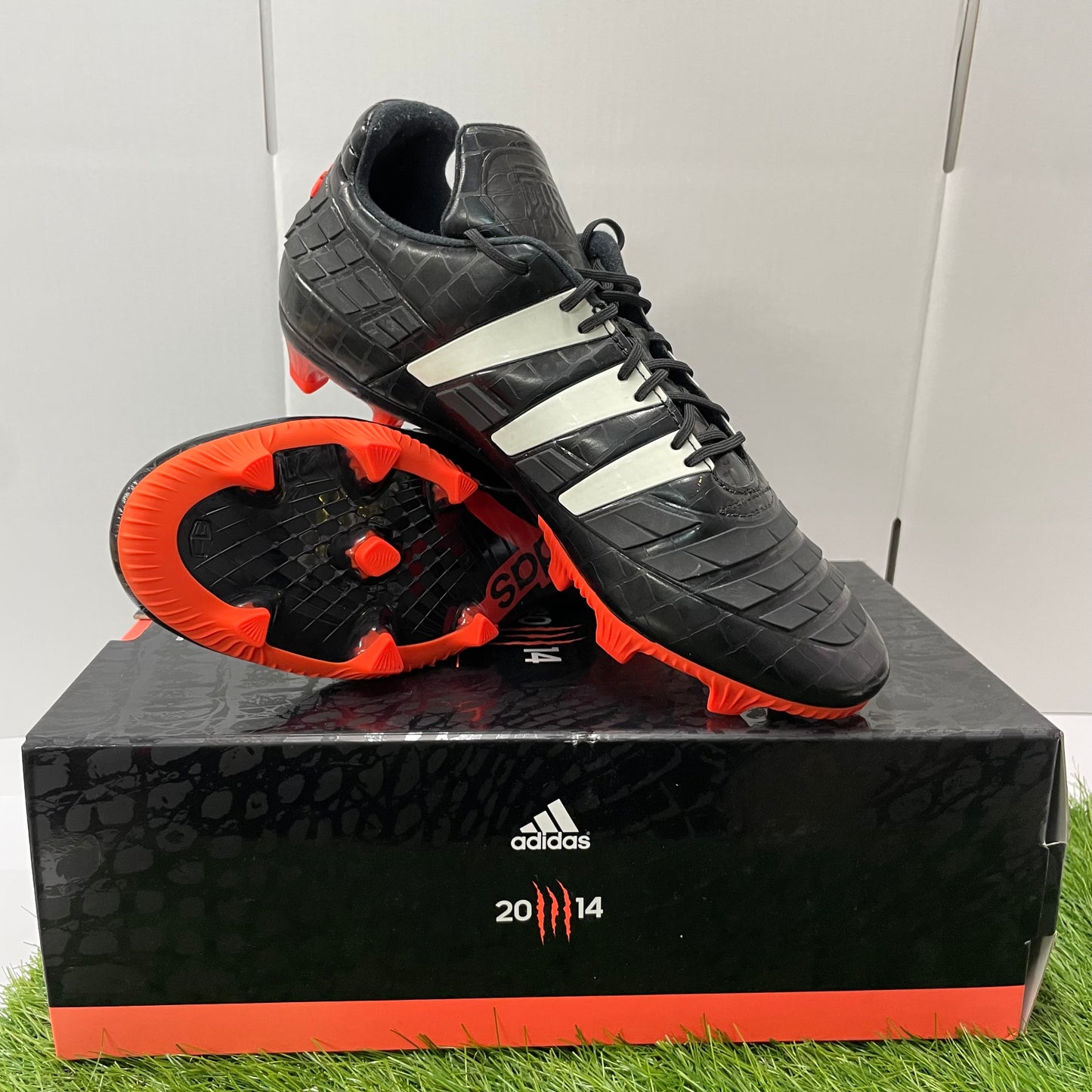 Predator 94 FG プレデター 94 M25968