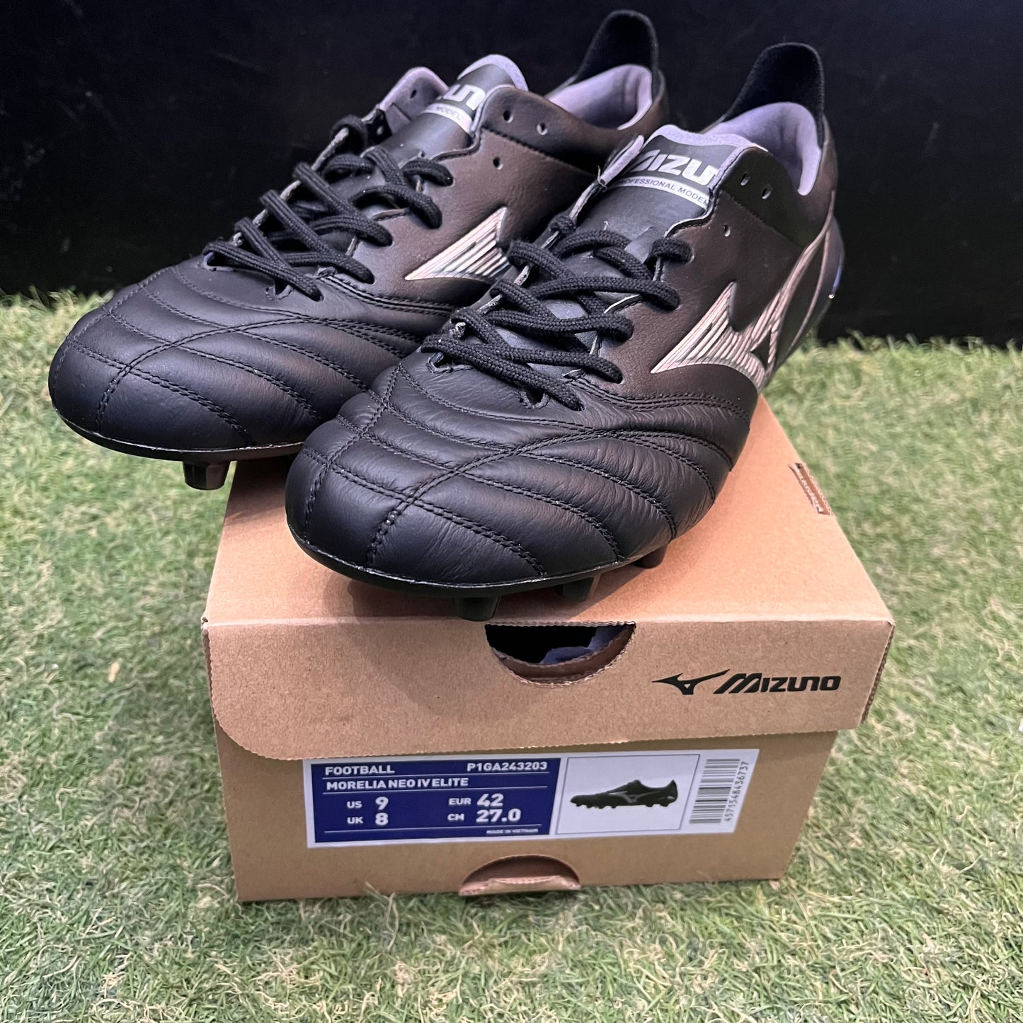 日本未発売 モレリアネオ4 エリート P1GA243203 Morelia Neo4 elite