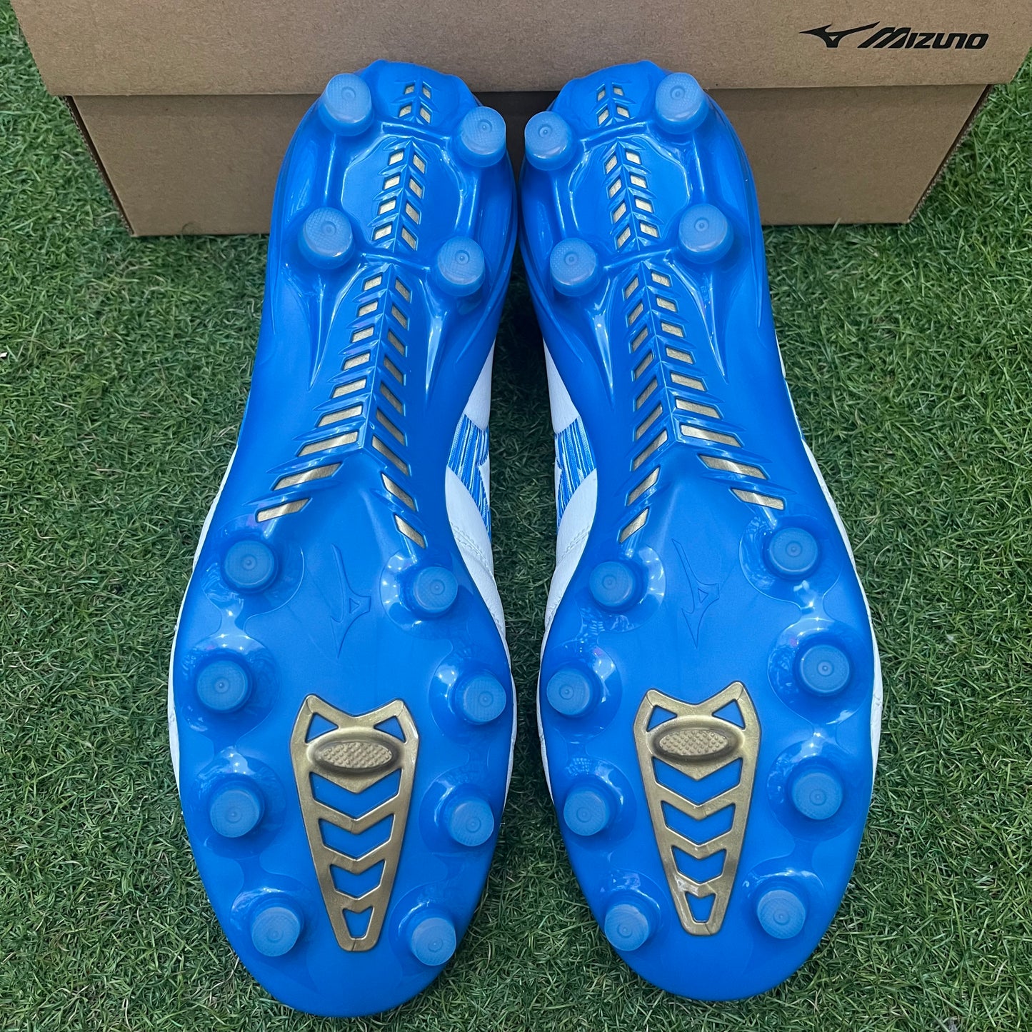 日本未発売 モレリアネオ4 エリート P1GA243225 Morelia Neo4 elite MUGEN PACK