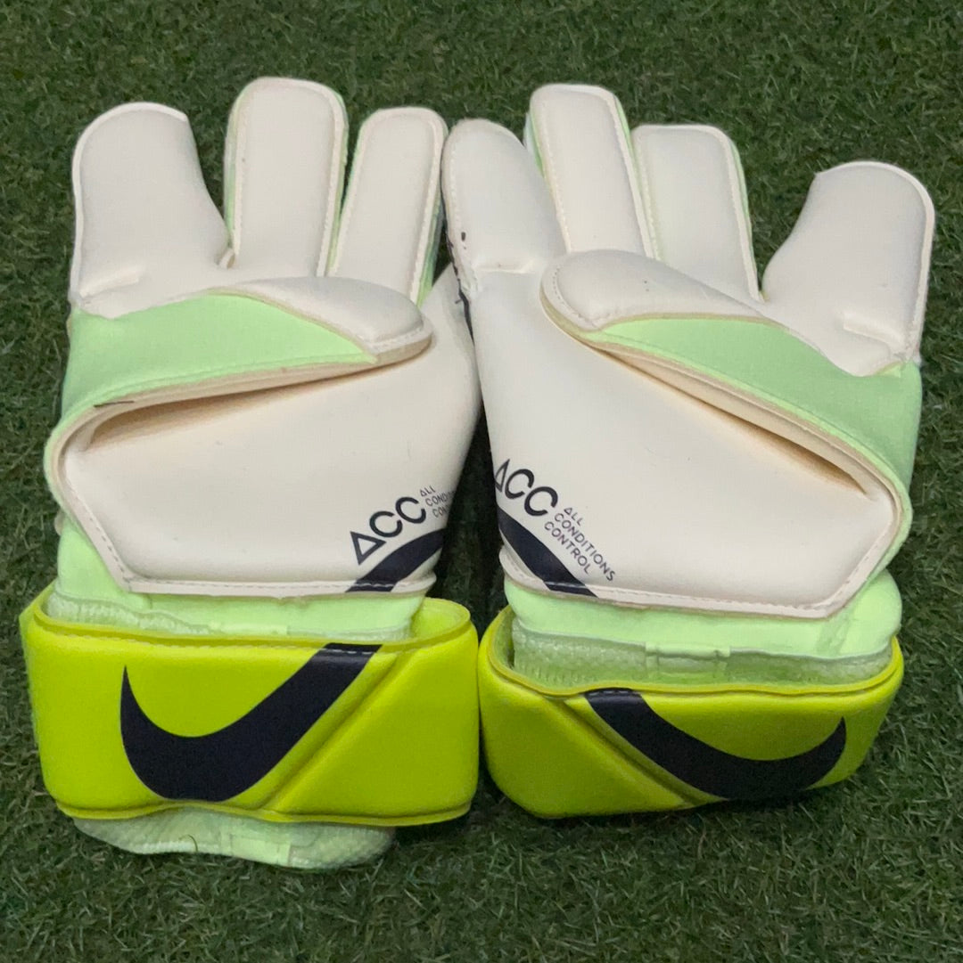 日本未発売カラー ヴェイパーグリップ3CN5650 015 Vapor Grip 3