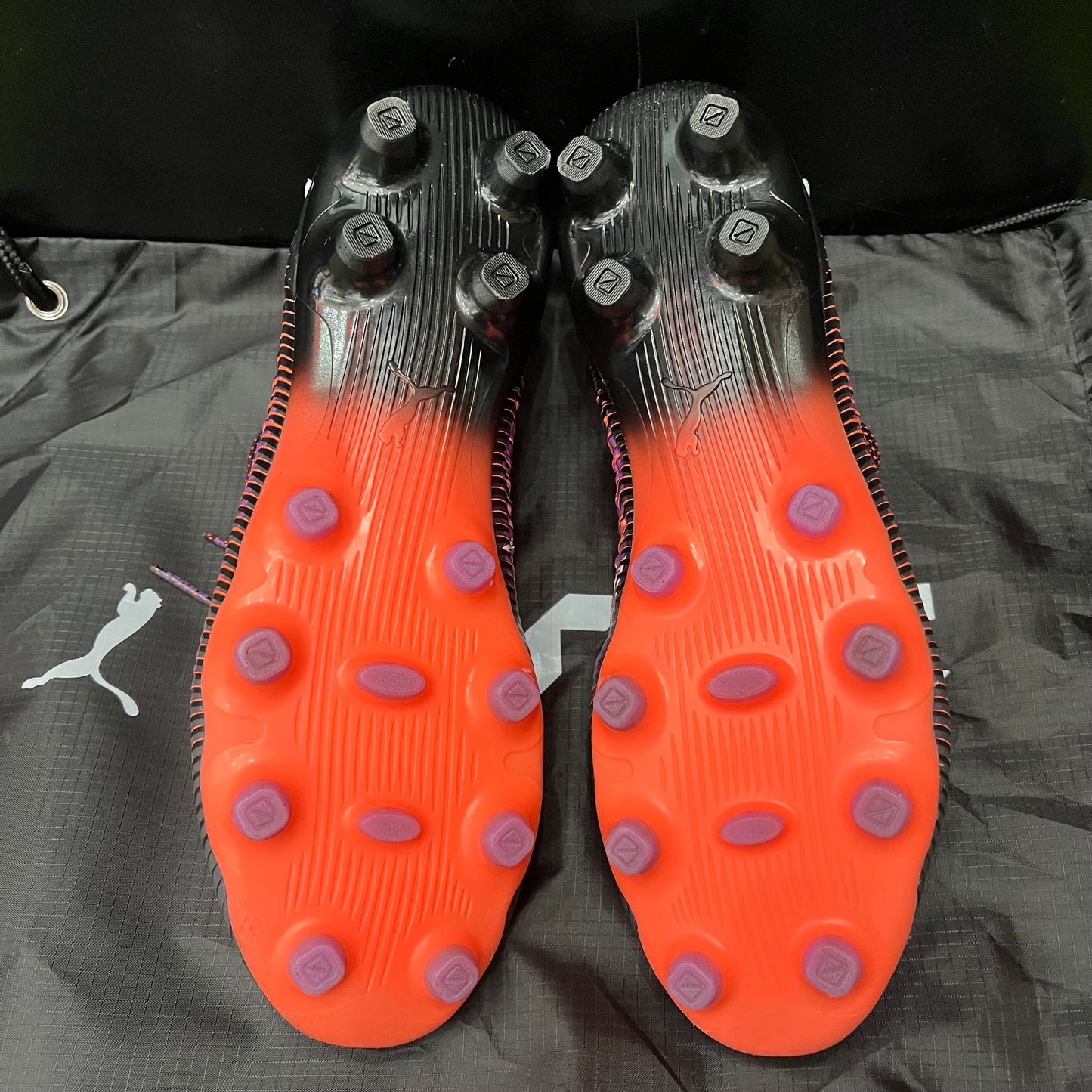 26.0cm Used Goods中古スパイクPUMA Future8 Ultimate HG/AG