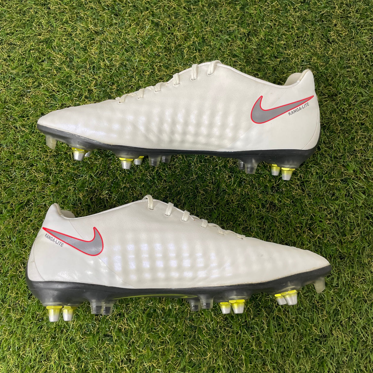【インソールなし】①27.5 cm Used Goods 中古スパイク Magista Opus SG ANTICLOG