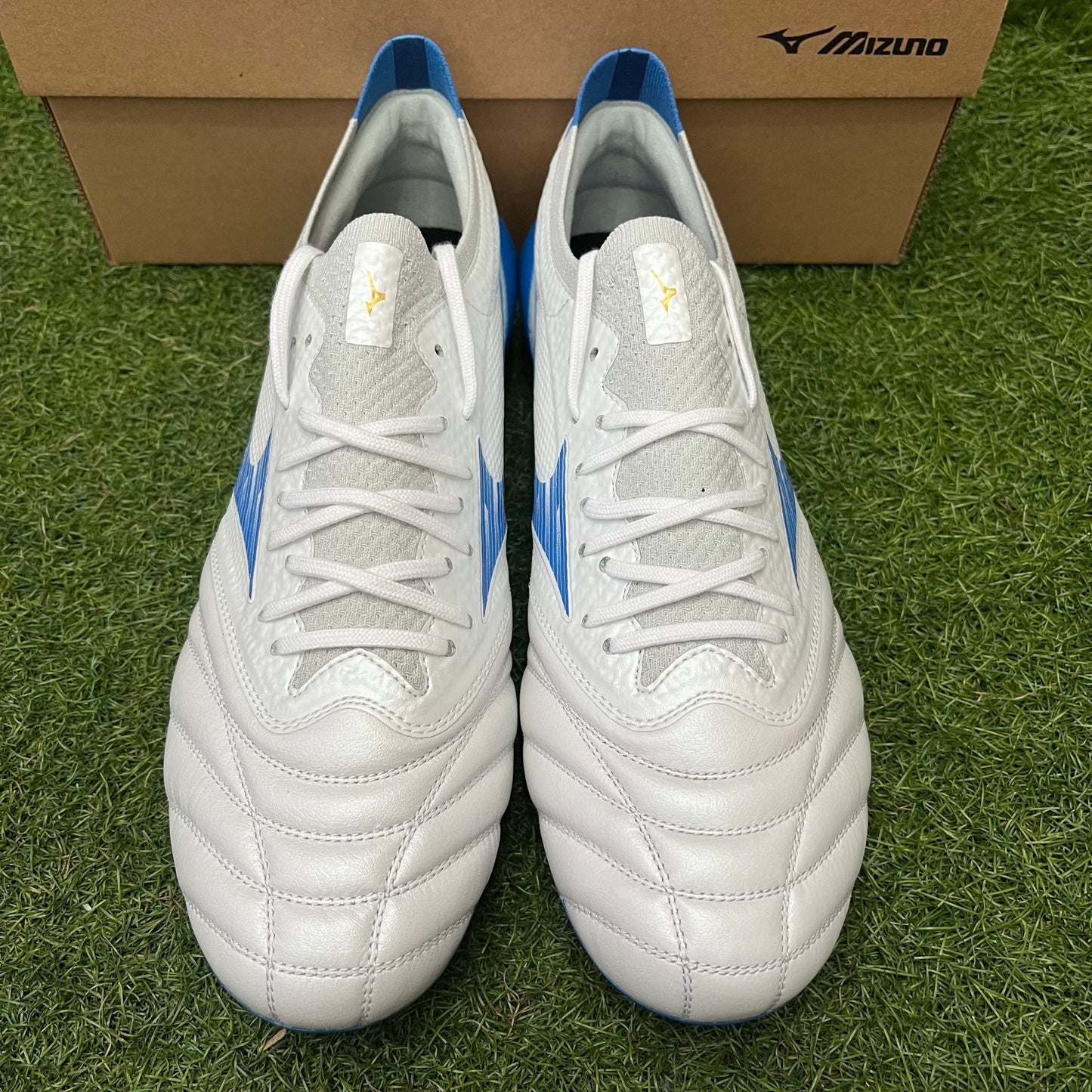 日本未発売 モレリアネオ4 β Elite P1GA244225 morelia neo 4 MUGEN Pack ムゲンパック