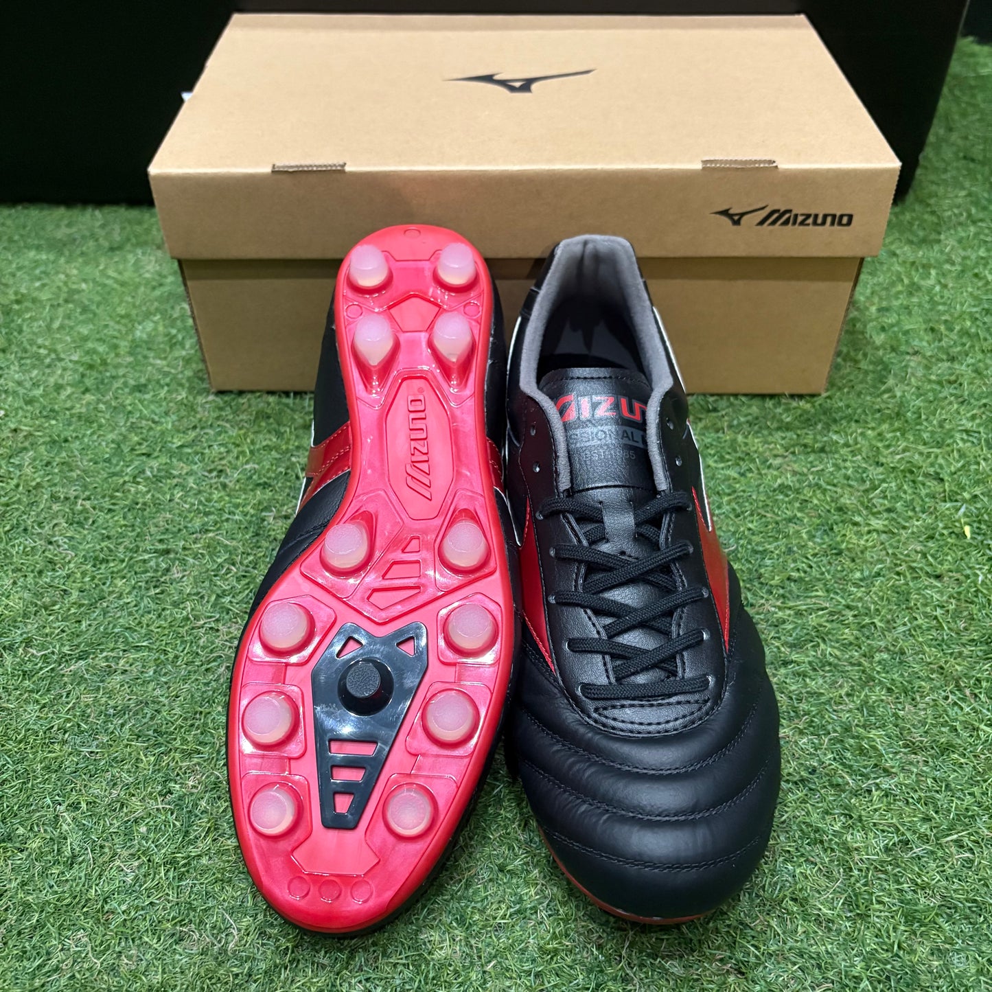 日本未発売 モレリア2 ELITE P1GA250400 海外仕様 トップモデル