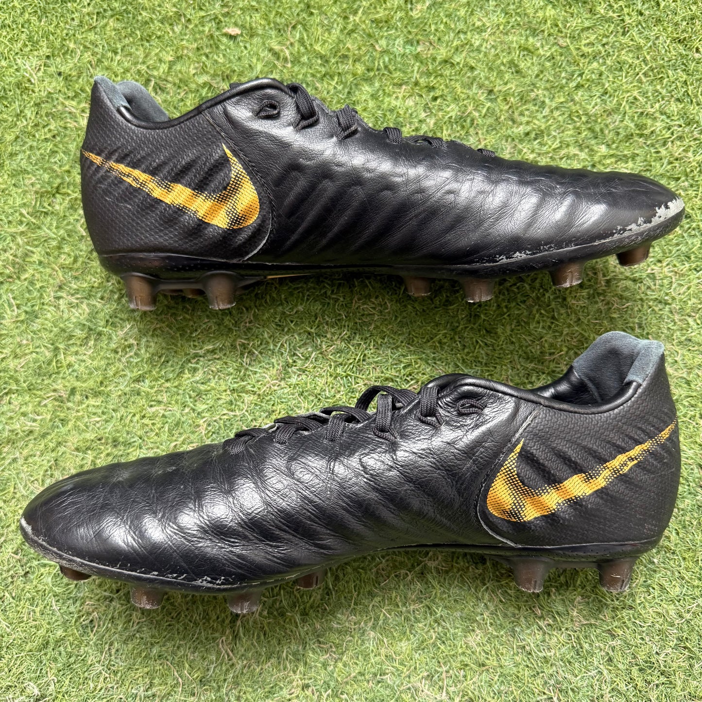 26.0 Used Goods中古スパイクTiempo Legend 7 Pro HG