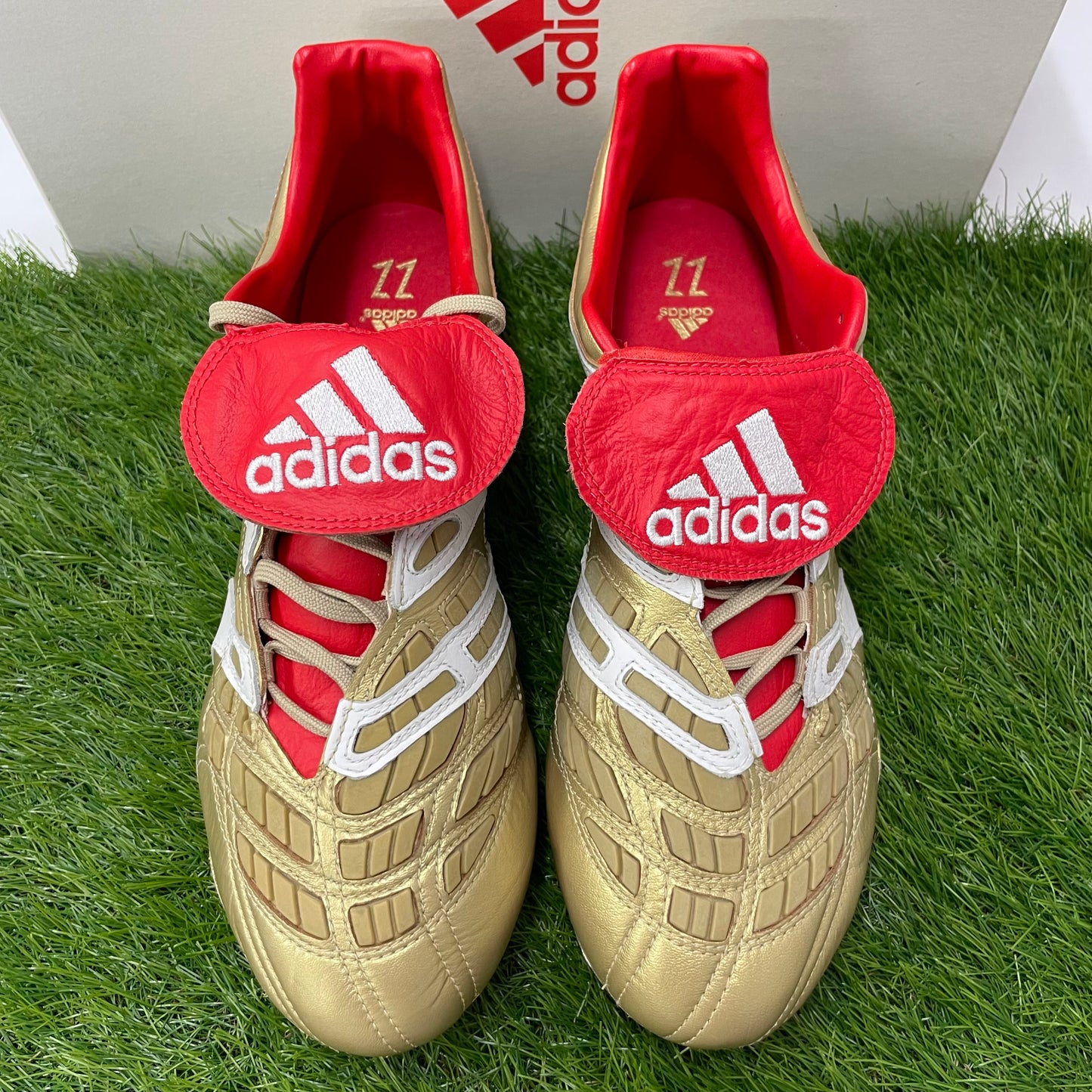 Predator ACCELERATOR FG 復刻 F37076
