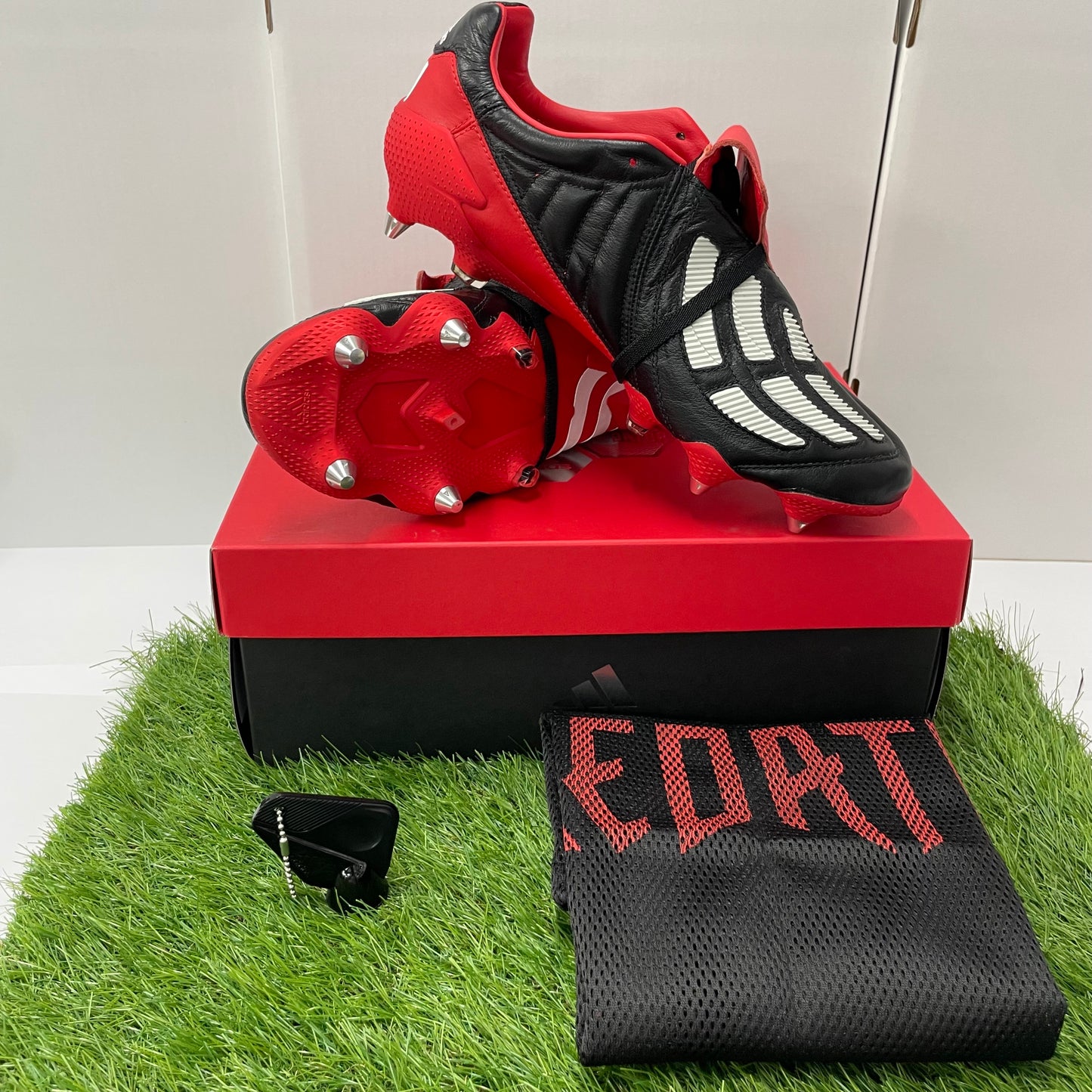 Predator MANIA SG 復刻 GZ2143