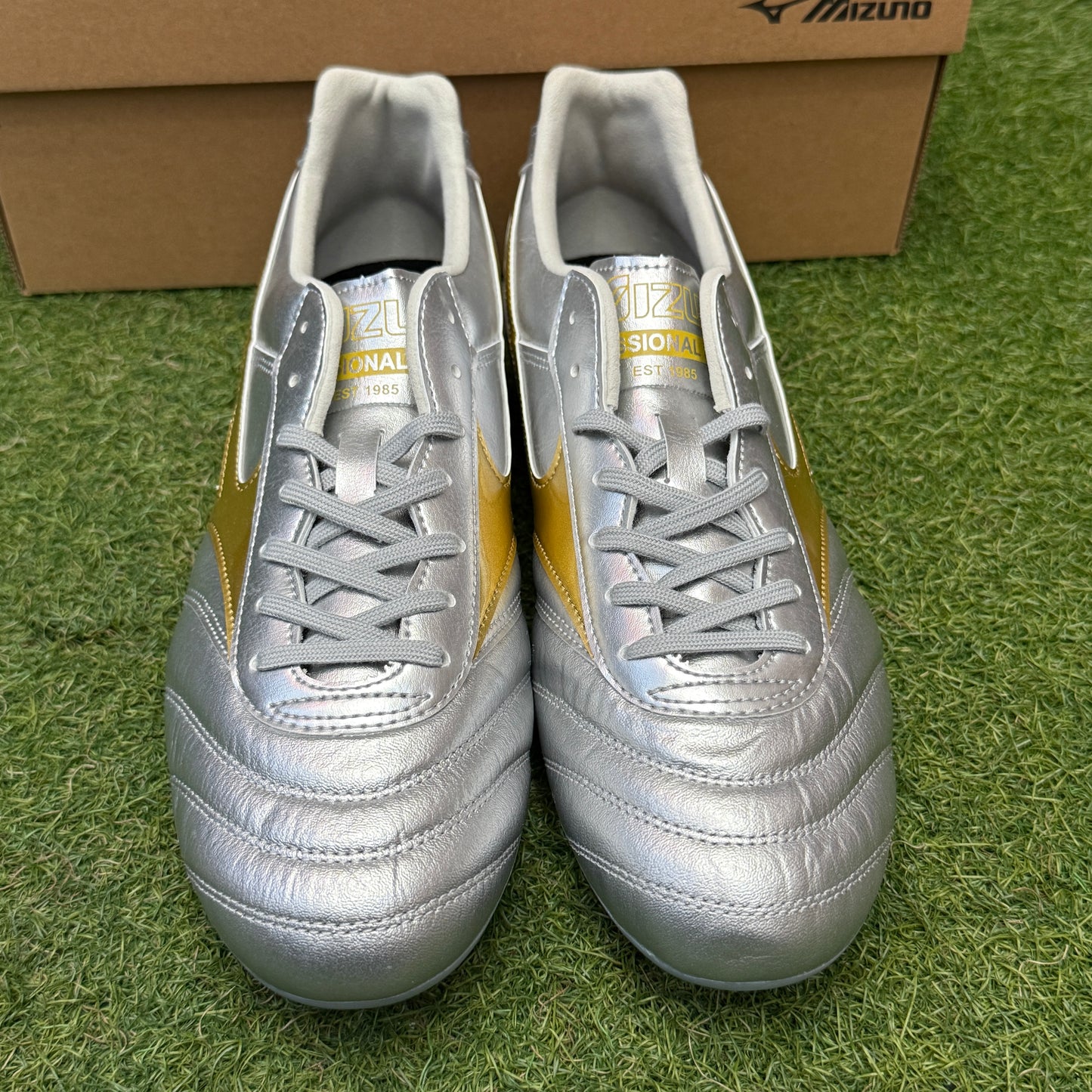 日本未発売 モレリア2 Pro AG P1GA251404 morelia 2 pro AG PLATINUM SILVER パック プラチナム シルバー パック