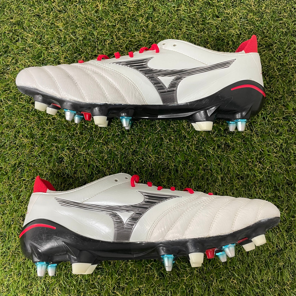 【インソールなし】②27.5 cm Used Goods中古スパイク Morelia Neo 3 Japan SG MIX 選手特注品