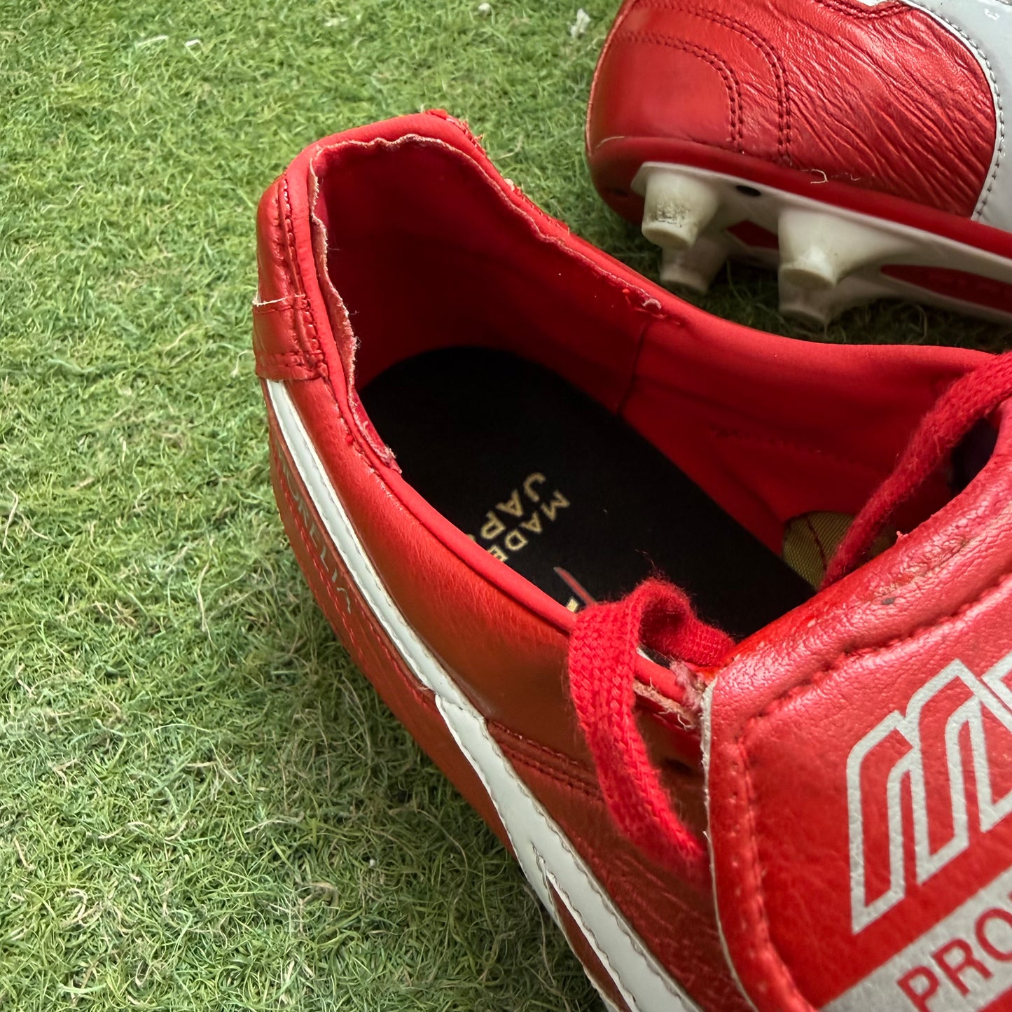 25.0 Used Goods中古スパイク Morelia II ロングタン (かかとスエード加工)