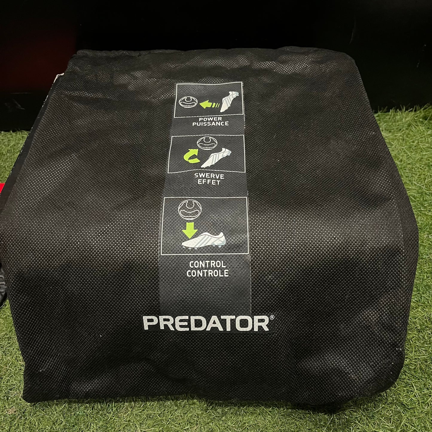 vintage Predator Power swerve HG+ W 048708