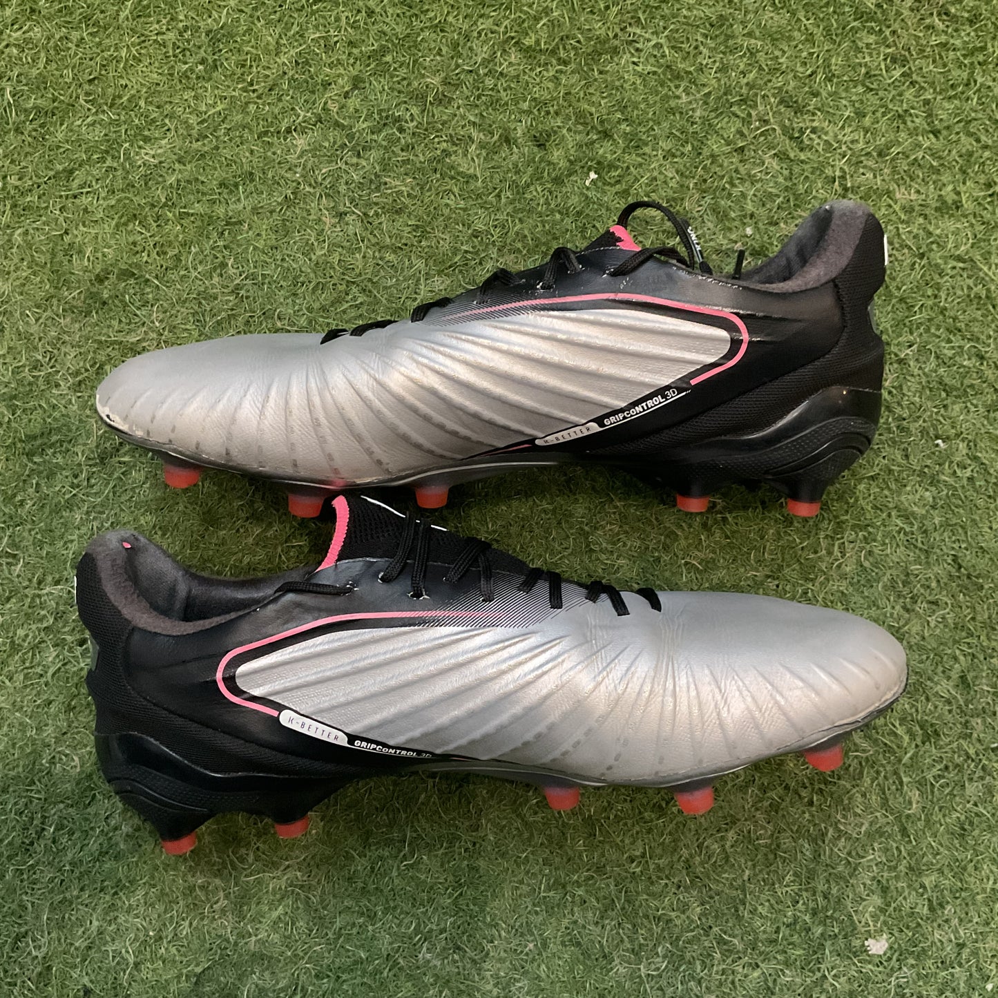 27.0 cm Used Goods中古スパイクPUMA KING ULTIMATE FG/AG