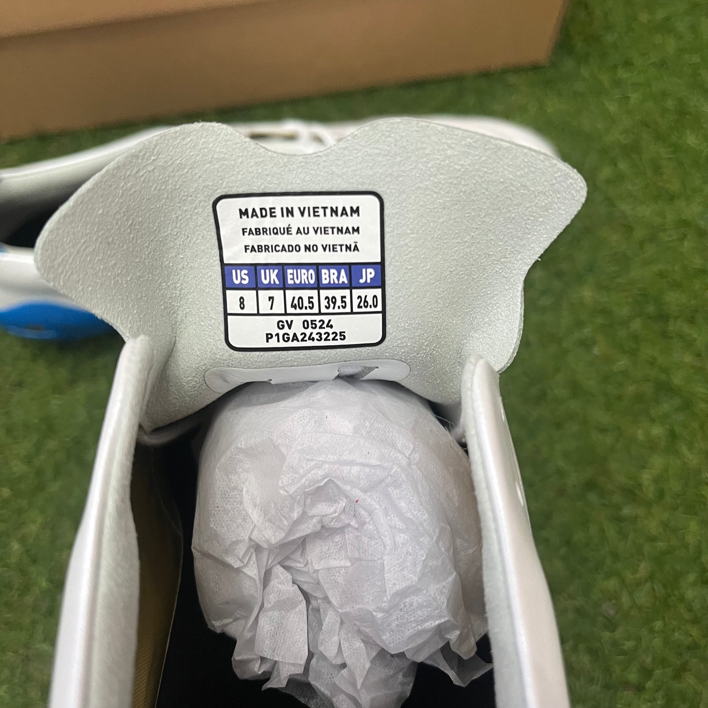 日本未発売 モレリアネオ4 エリート P1GA243225 Morelia Neo4 elite MUGEN PACK