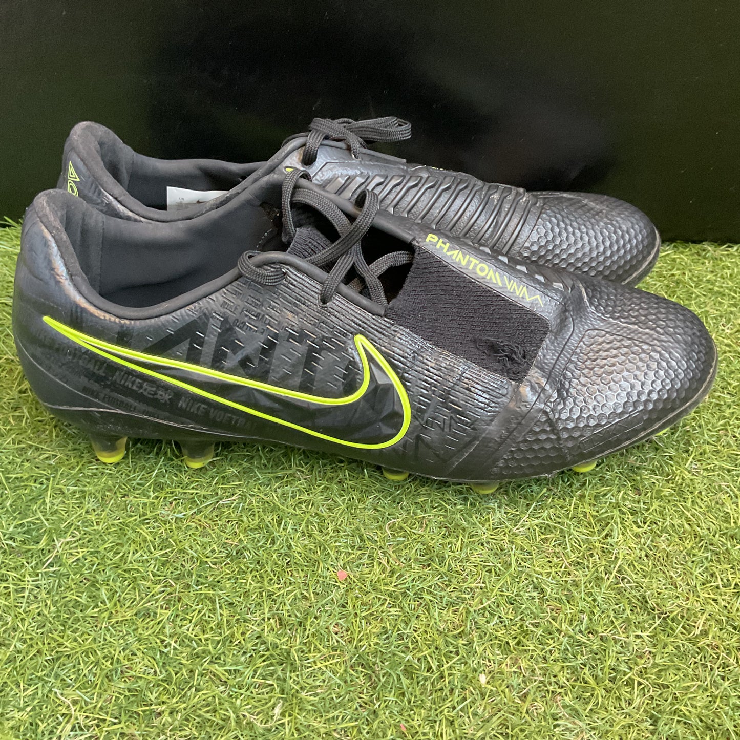 26.0 cm Used Goods中古スパイクPhantom Venom AG-PRO