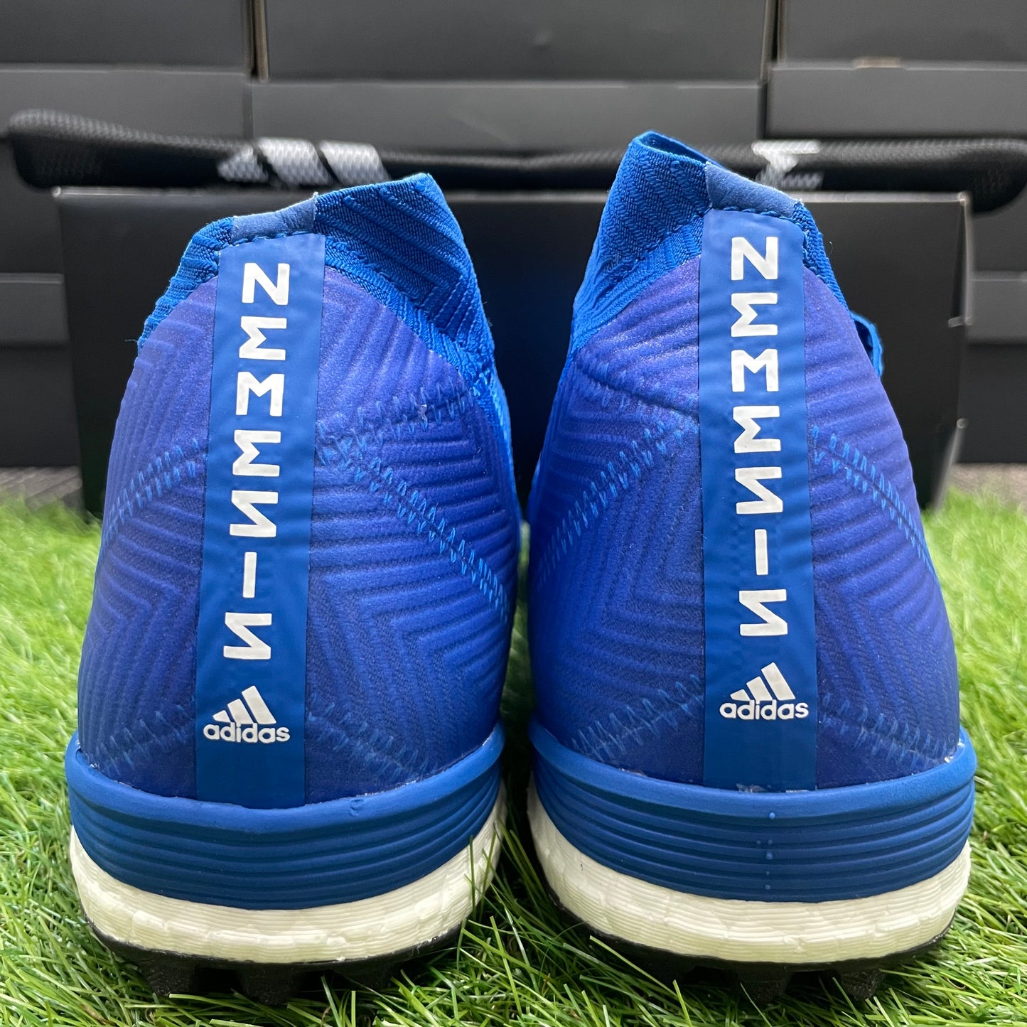 NEMEZIZ TANGO 18+TF DB2466