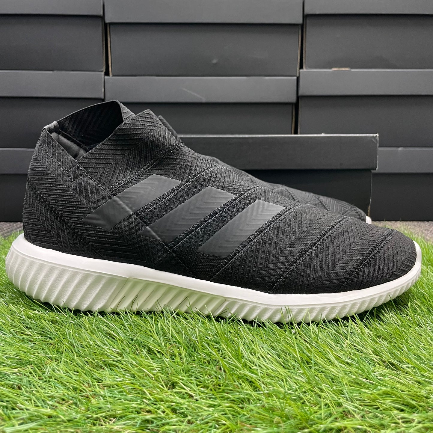 NEMEZIZ TANGO 18.1 TR AC7076