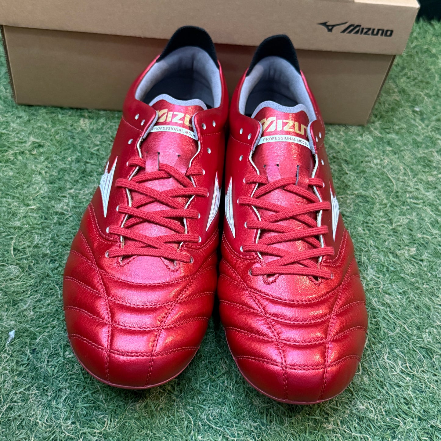 日本未発売 モレリアネオ4 エリート AG P1GA253360 Morelia Neo4 elite ルビーレッドパック