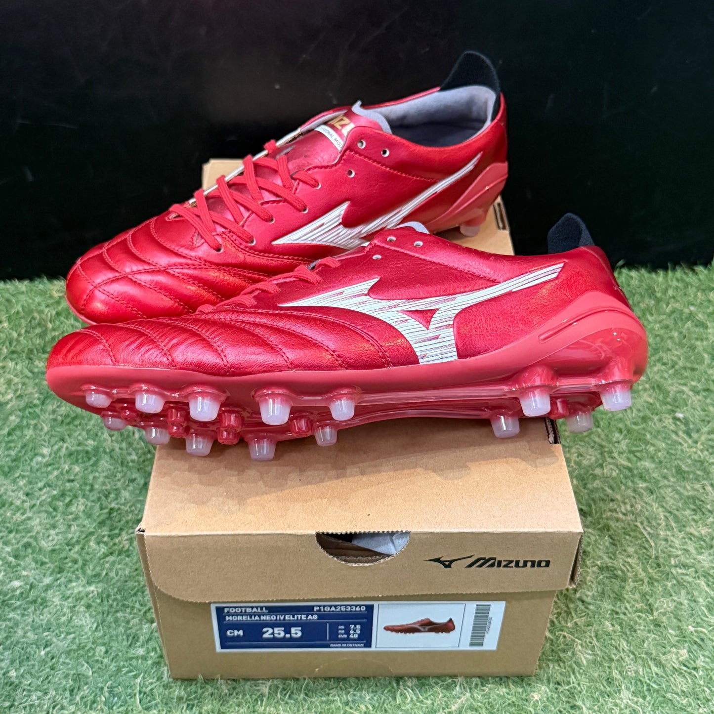 日本未発売 モレリアネオ4 エリート AG P1GA253360 Morelia Neo4 elite ルビーレッドパック