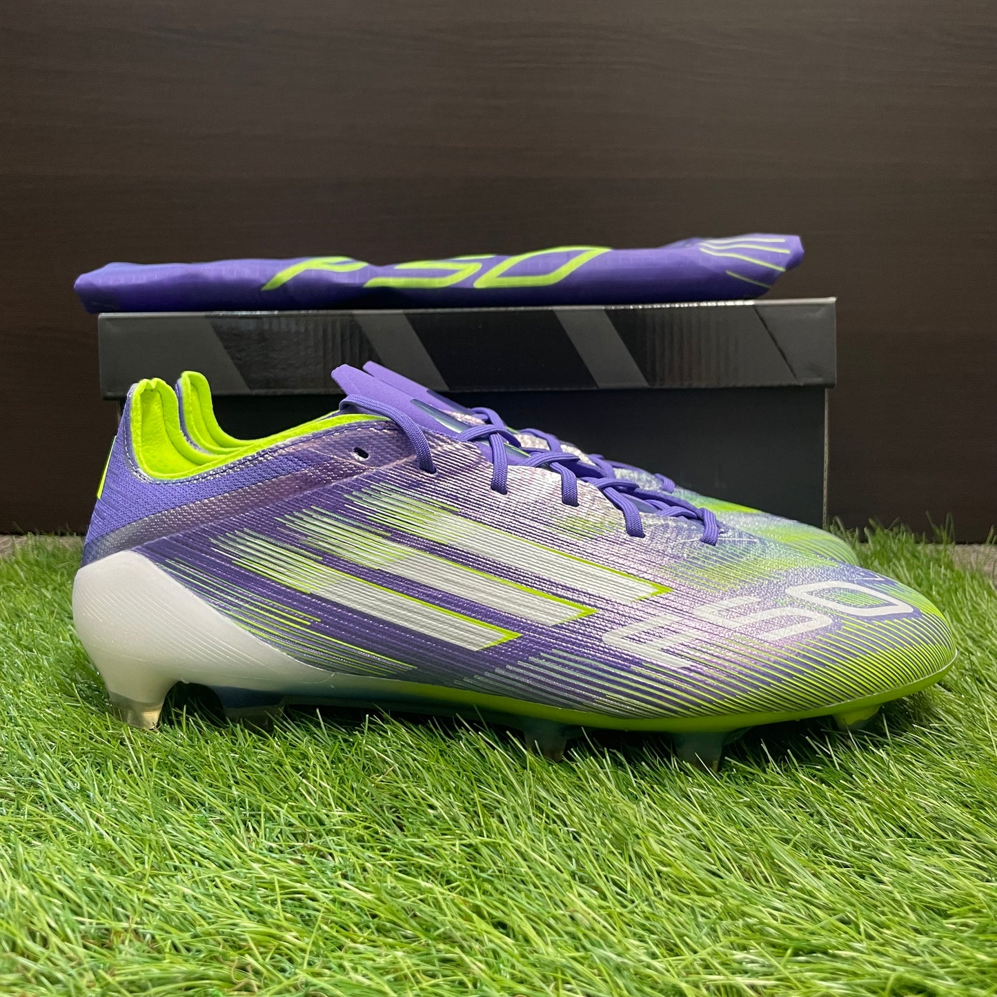 F50 ELITE FG JH7615