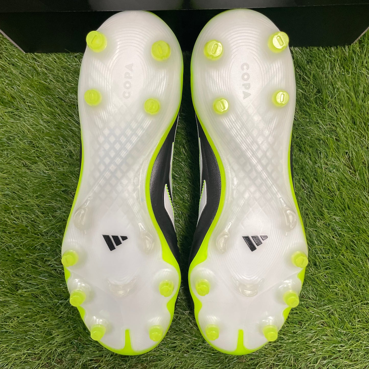 Copa pure 3 Elite FG JH6304 コパピュア