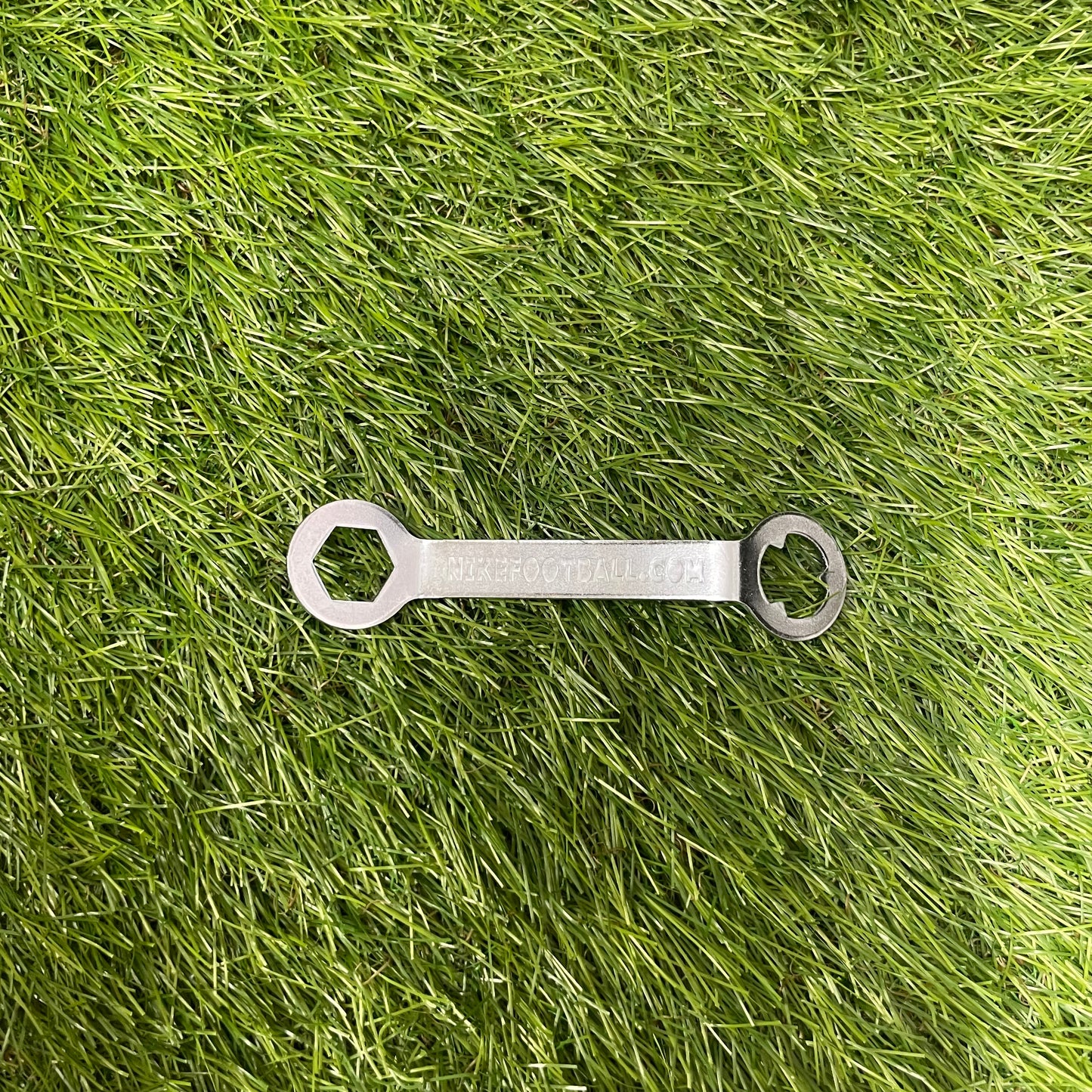 日本未発売 ティエンポレジェンド 10 エリート SG-PRO P HF4373 401 Tiempo legend Elite SG-PRO P