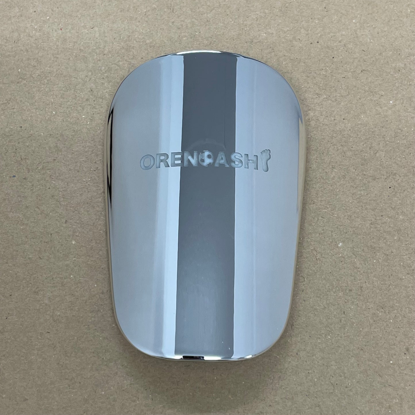 Silver 俺の足シンガード XS 縦8.1cm 横6.0cm 13.5g