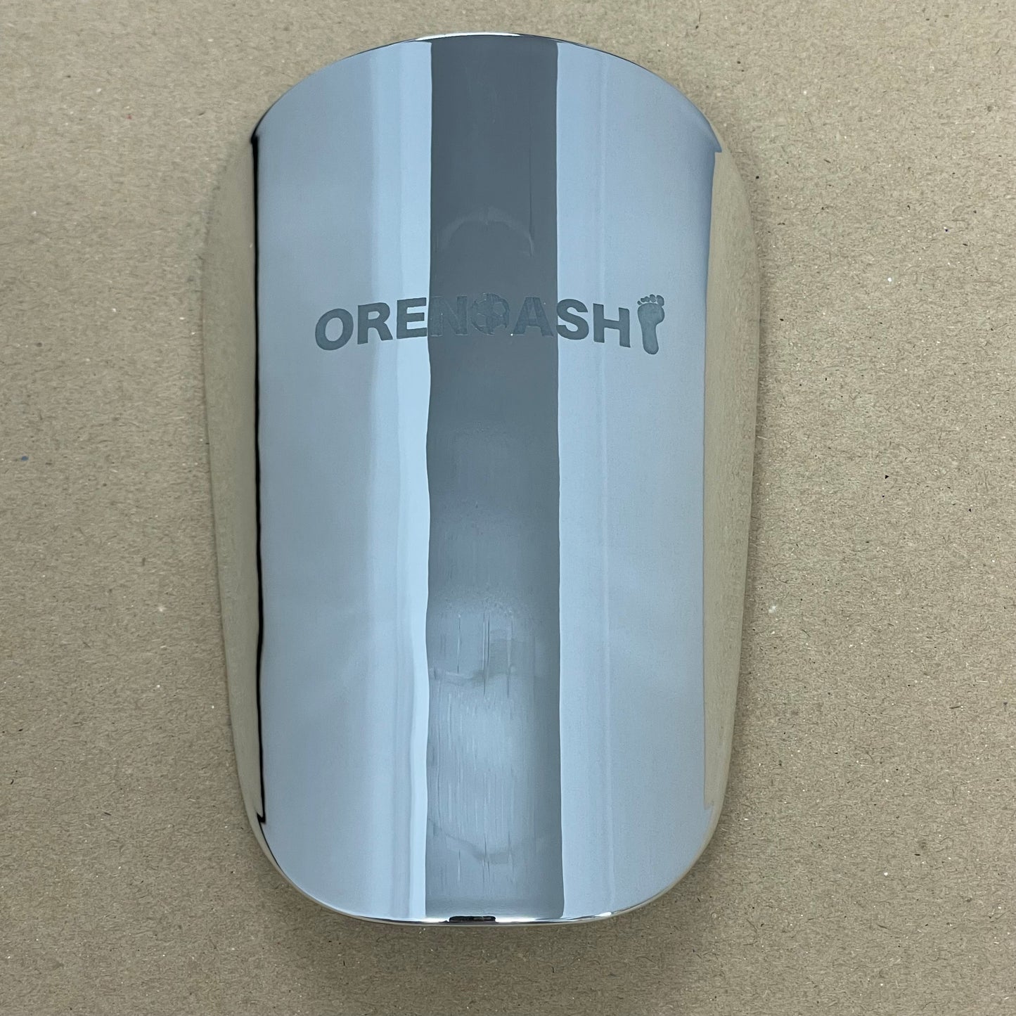Silver 俺の足シンガード S 縦10.0cm 横6.8cm 18.7g