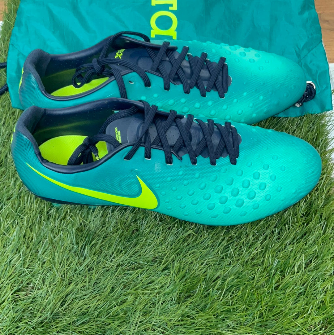 Magista Opus FG ACC 843813 808 without shoe case