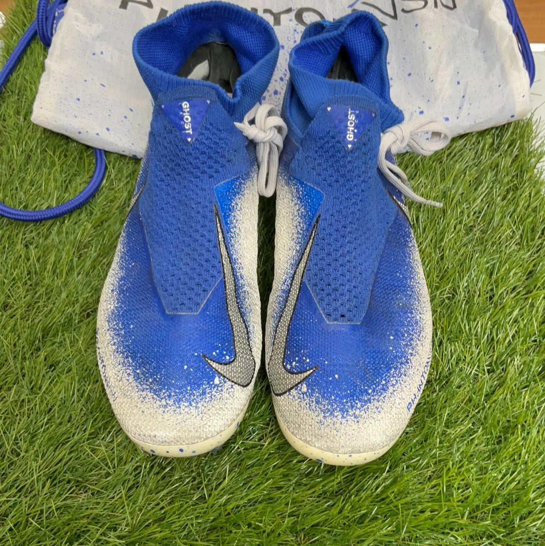 Used Goods used spikes Tiempo Legend 7 HG