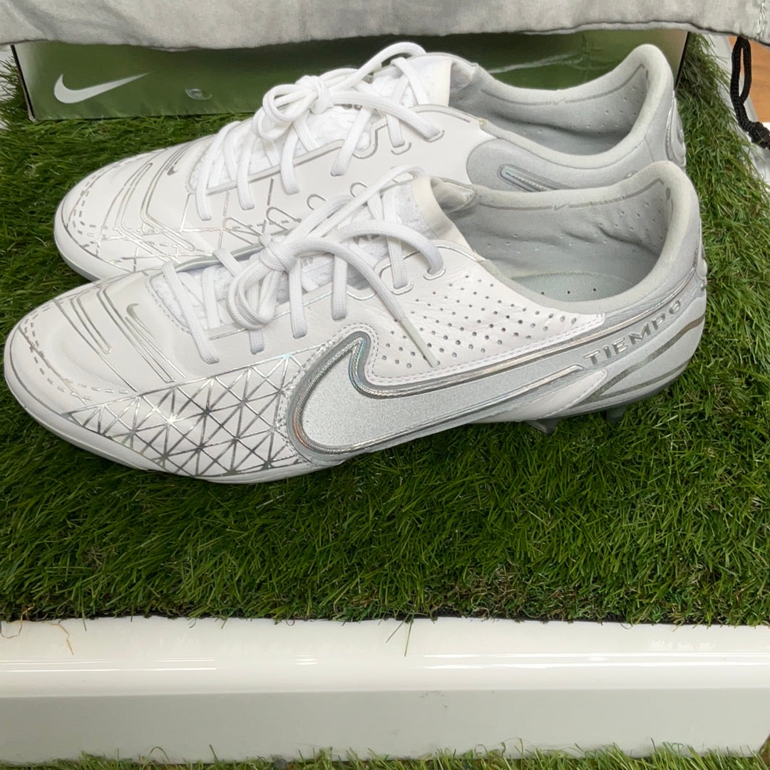 Tiempo Legend 8 AG-PRO BQ2696 104