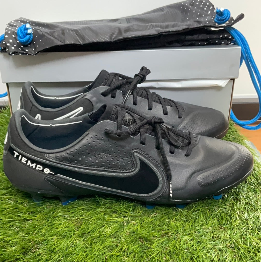 Tiempo Legend 9 FG ACC CZ8482 121