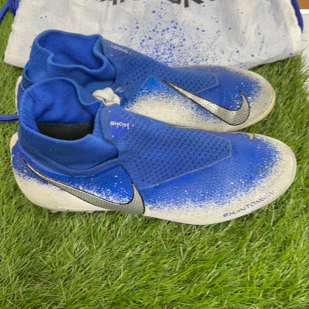 Used Goods used spikes Tiempo Legend 7 HG